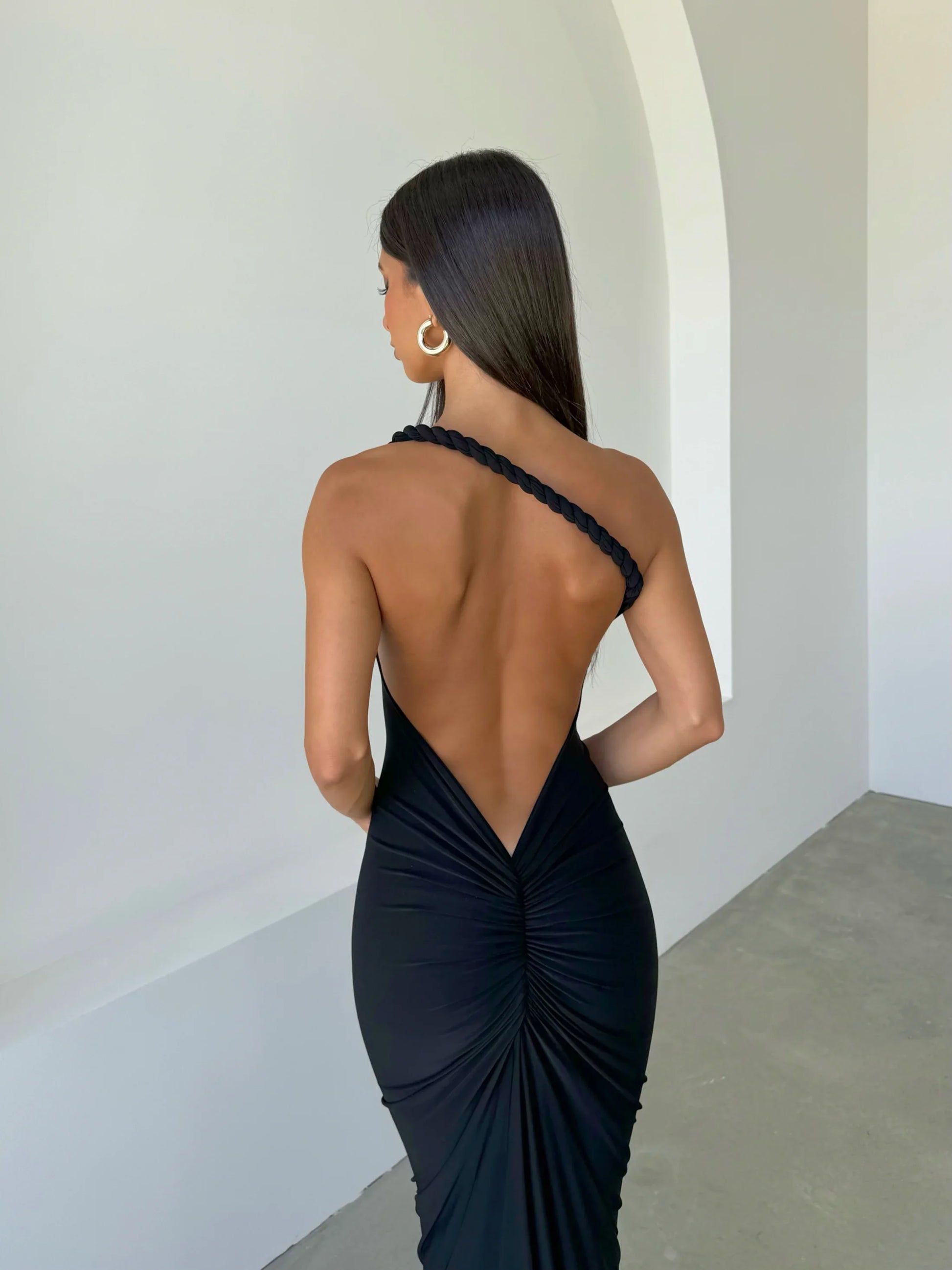 MELANI MAXI DRESS - BLACK - NEOSHOP